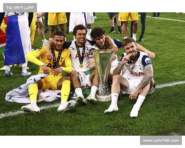 球迷文化观察:法国球迷助威方式与地域特色 球迷文化观察:法国球迷助威方式与地域特色